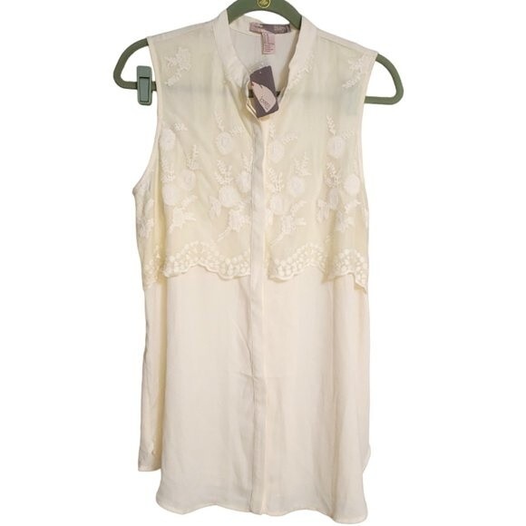 Love 21 Cream Sleeveless Blouse with Lace Overlay Tunic Length Size M NWT - Picture 2 of 7
